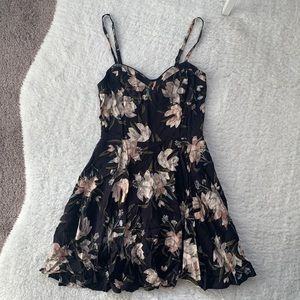 ARITZIA talula floral dress